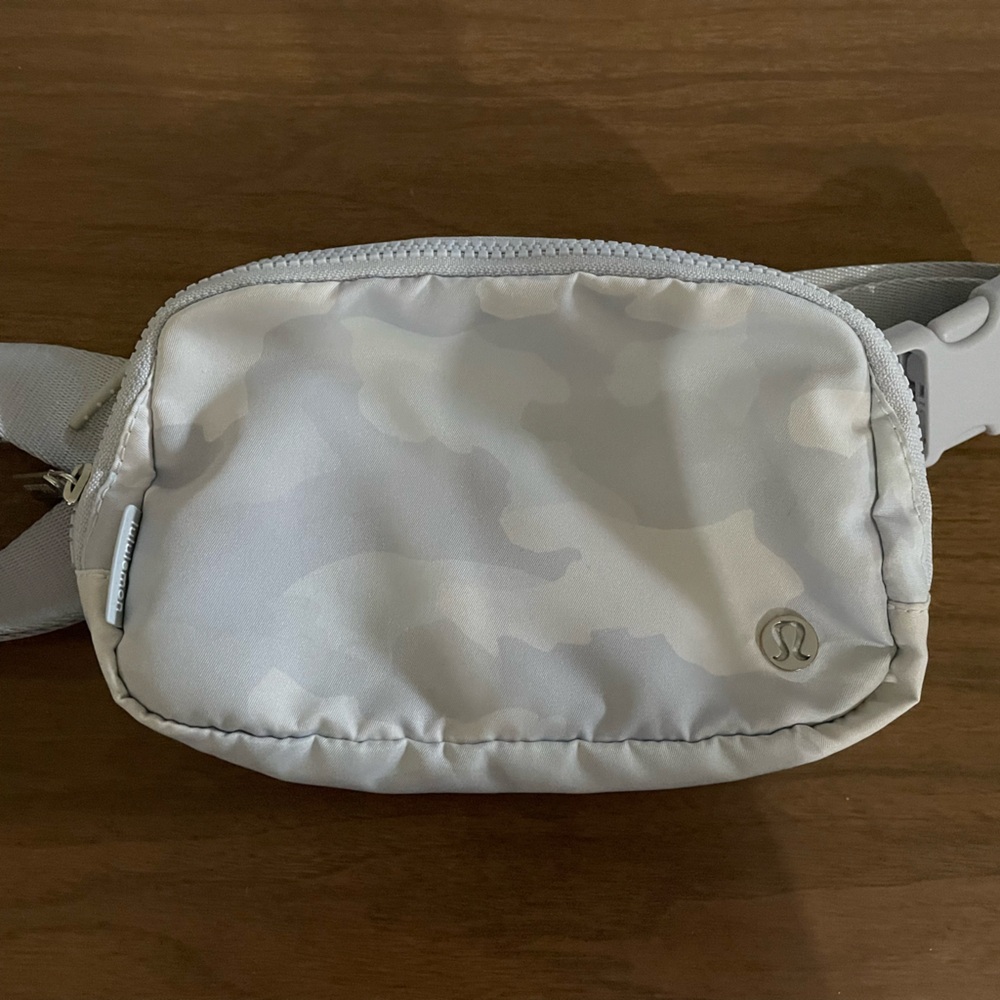 Lululemon Athletica Camouflage Belt Bag